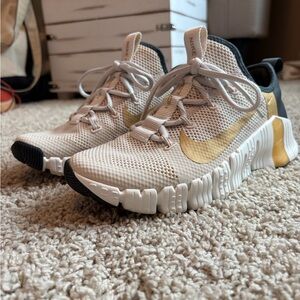 Nike Metcon Sneakers in White and Gold